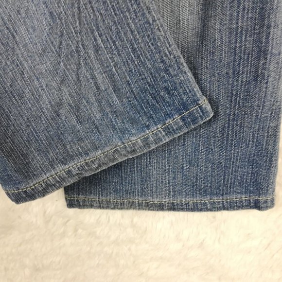 Silver Womens Jeans Eden Flare Blue Denim Light Wash Low Rise Embroidered 29 - Picture 5 of 15